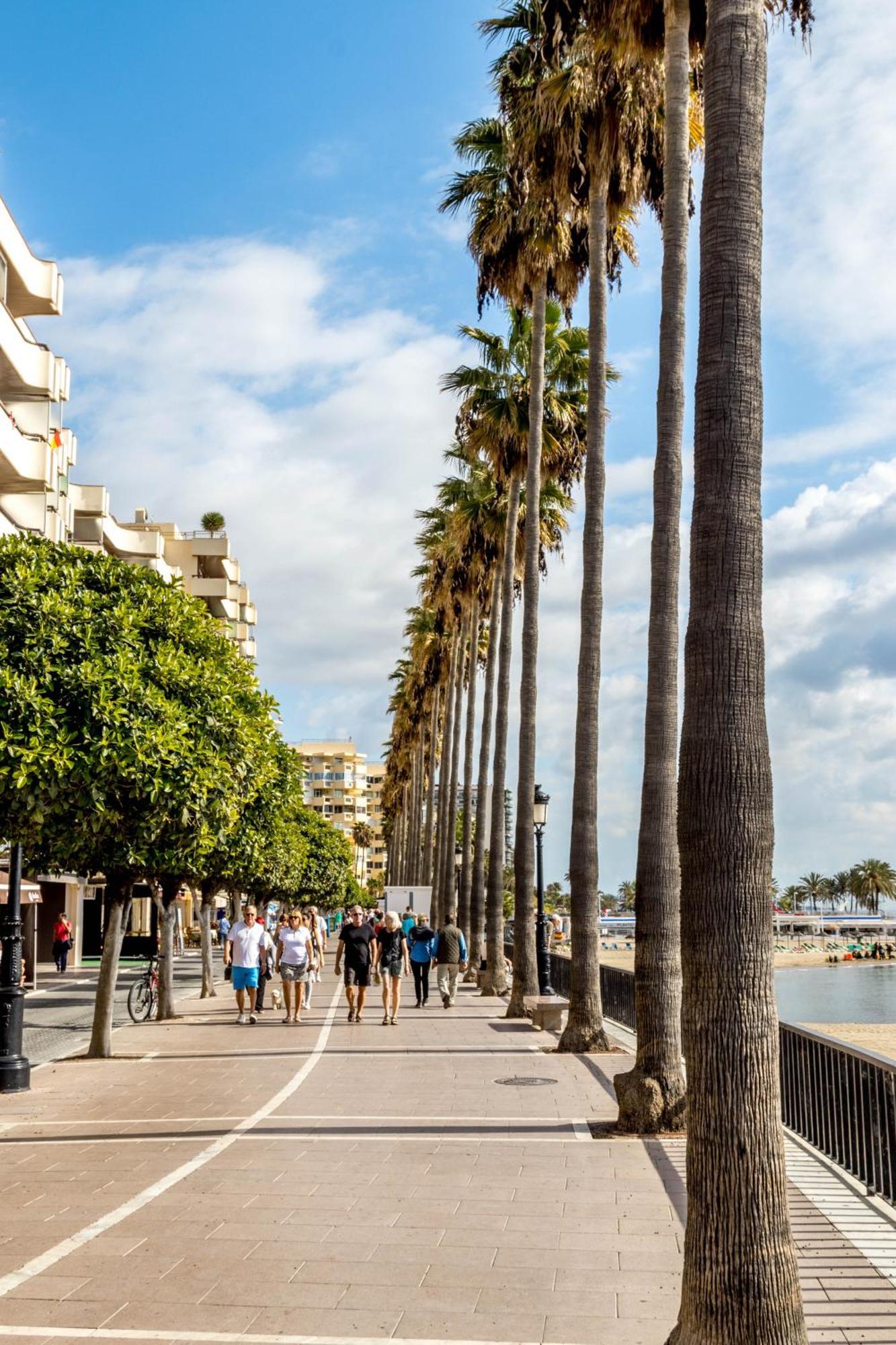 Imperator Sea Views Apartment Marbella